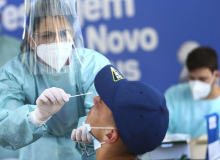 OMS alerta: casos de covid subiram 18% no mundo na última semana