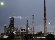 FUP e Anapetro acionam CVM e TCU contra irregularidades na venda da SIX