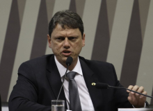 Uso da máquina pública e violações na construção da BR-319: o legado de Tarcísio
