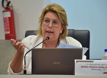 SC: Câmara de São Miguel do Oeste quer cassar vereadora que repudiou gesto nazista