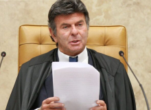 “Ninguém fechará esta corte”, diz Fux em resposta a Bolsonaro