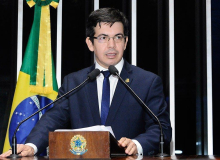 Randolfe vai acionar o STF para garantir passe livre no Brasil no dia da eleição